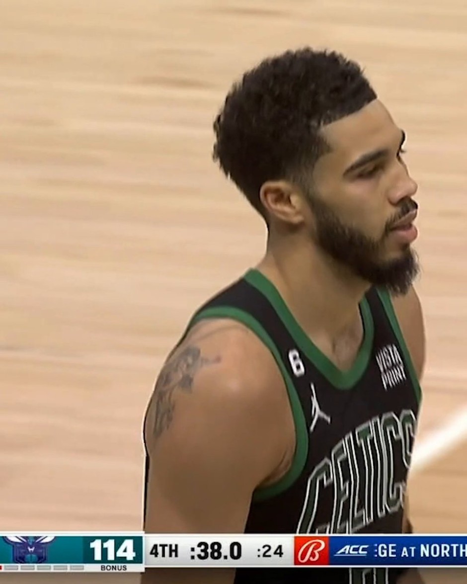 展示了不屈 展示了不屈